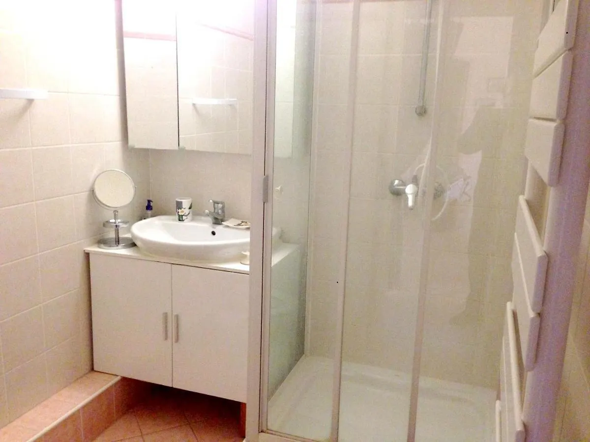 Apartment Appartement Moderne A Frejus 39 M² Vue Sur Mer